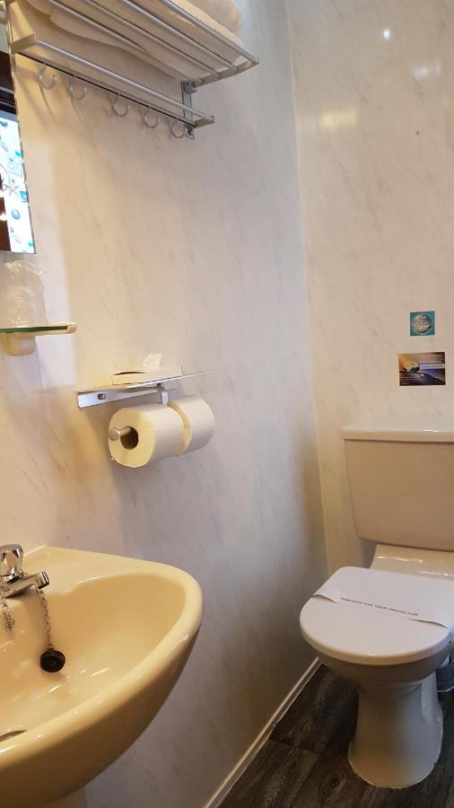 Valdene Hotel Μπλάκπουλ Εξωτερικό φωτογραφία