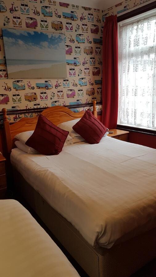 Valdene Hotel Μπλάκπουλ Εξωτερικό φωτογραφία